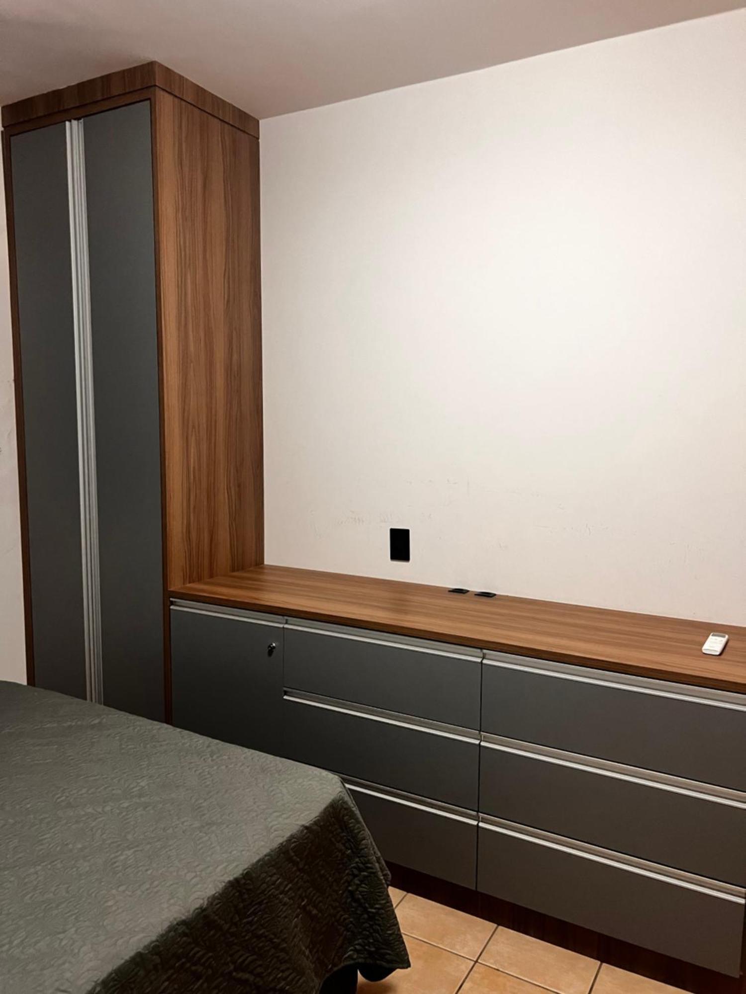 Apto Avenida Atlantica 3 Dorm Apartamento